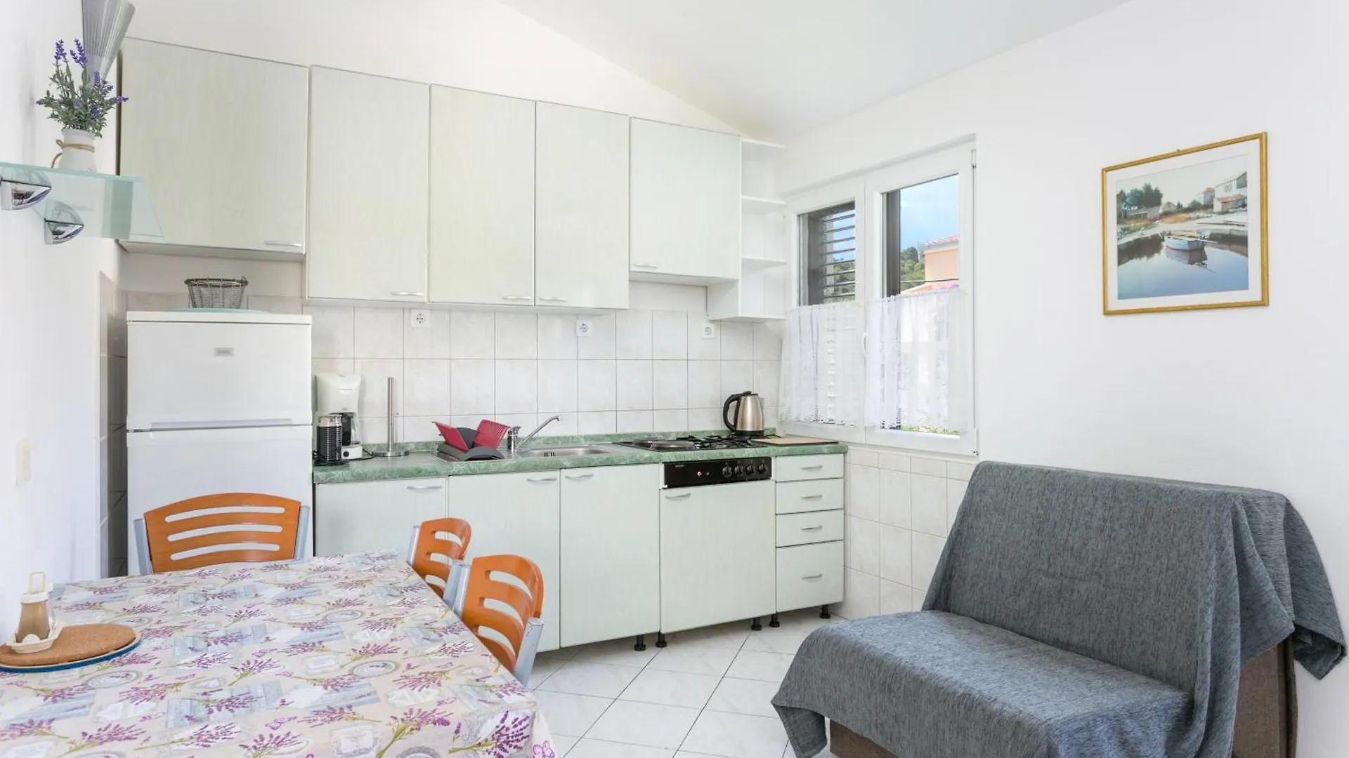 Apartments By The Sea Slatine, Ciovo - 6000