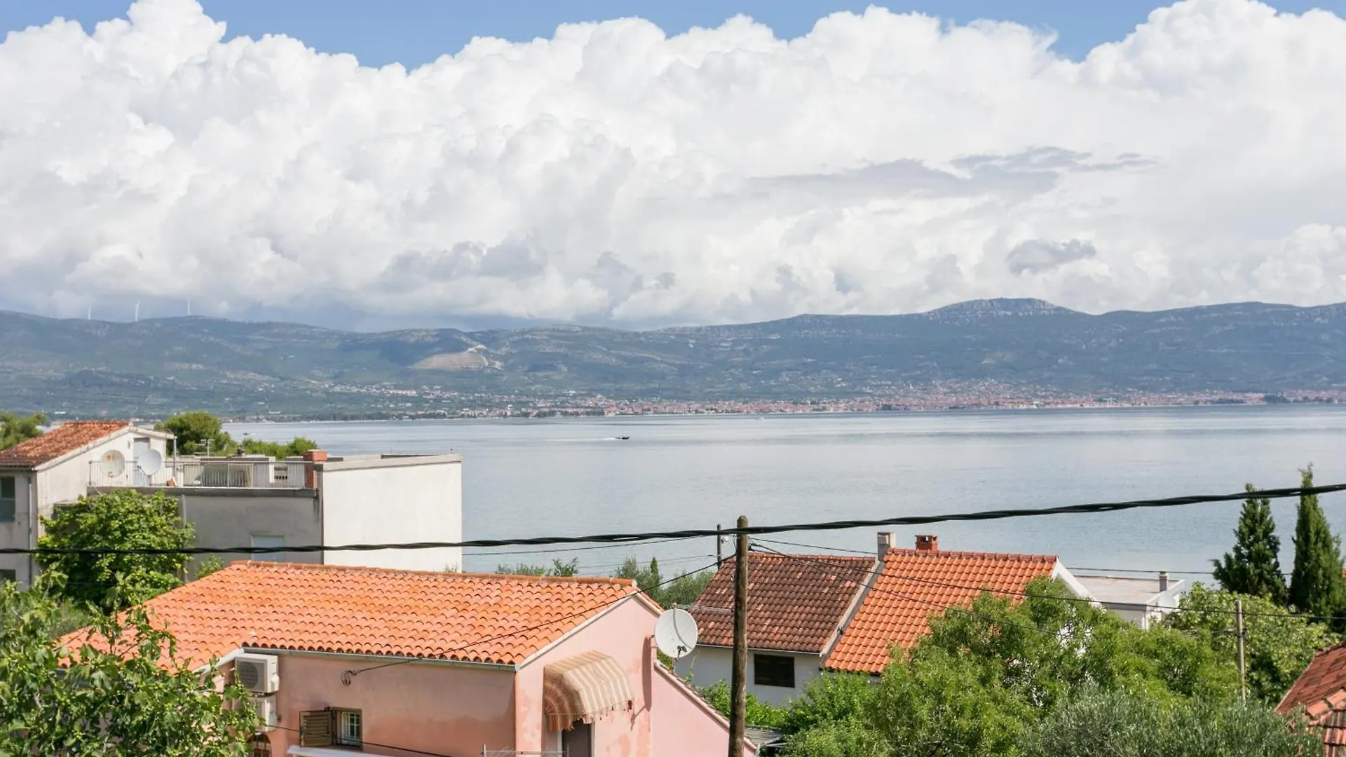 Apartments By The Sea Slatine, Ciovo - 6000